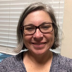 Meet your Posher, Rebecca